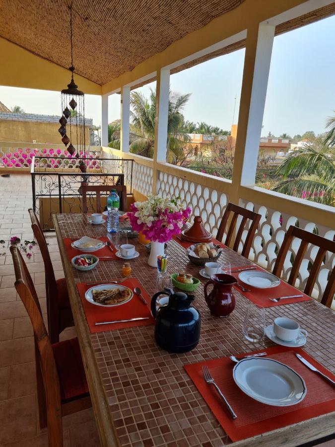 Le Souimanga Bleu Saly Bed and Breakfast Εξωτερικό φωτογραφία