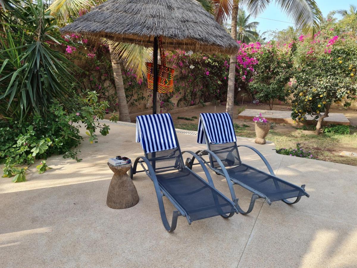 Le Souimanga Bleu Saly Bed and Breakfast Εξωτερικό φωτογραφία
